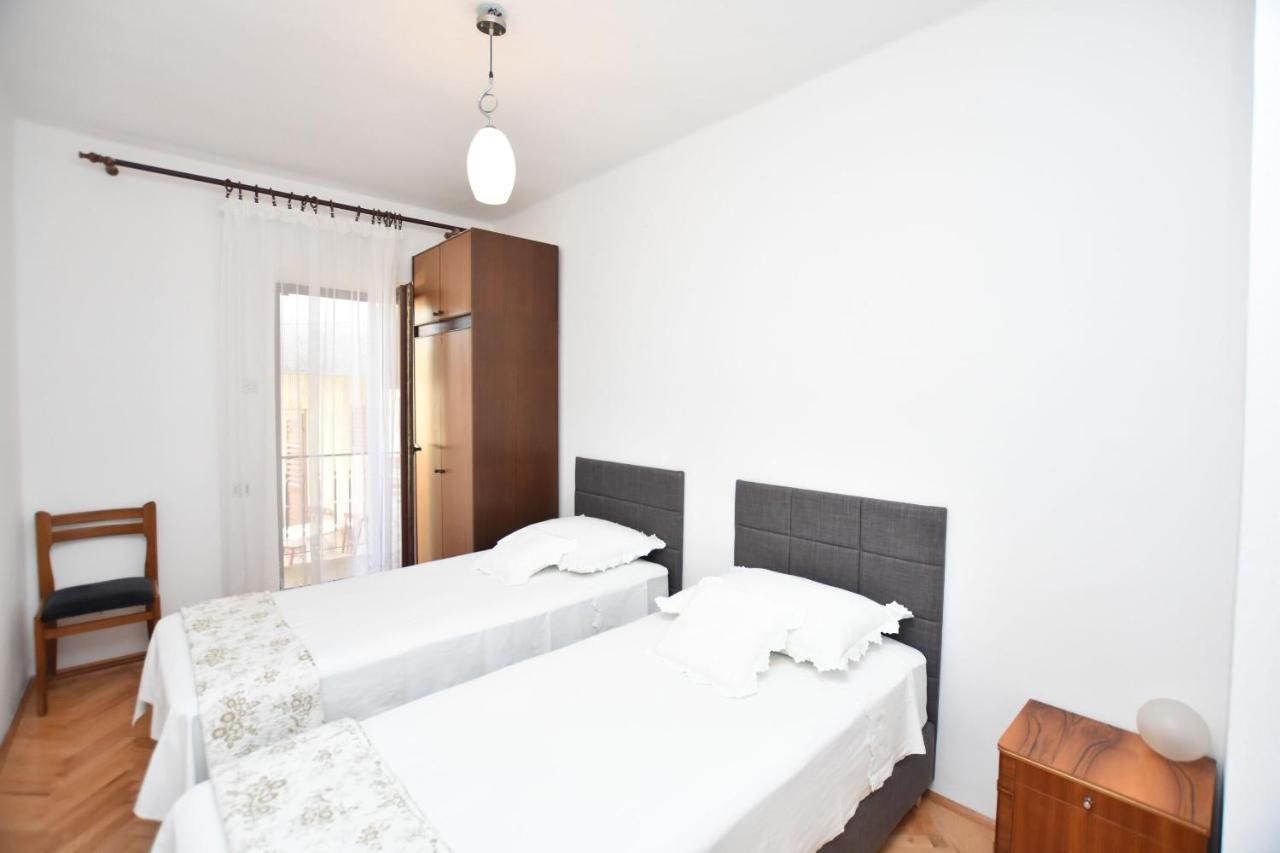 Apartment Miledina Primošten المظهر الخارجي الصورة